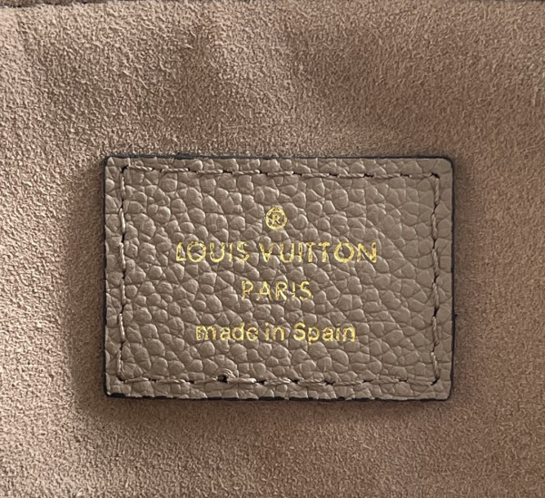 LOUIS VUITTON GRAND PALAIS [M45833] CELINE CHANEL ACCESSORIES LOEWE SHOES LOUIS VUITTON DIRO YSL OTHER BRAND HANDBAGS BALENCIAGA BOTTEGA VENETA GOYARD HERMES BURBERRY VALENTINO GUCCI FENDI MIUMIU CHLOE PRADA BVLGARI SUITCASE NEW ARRIVAL 