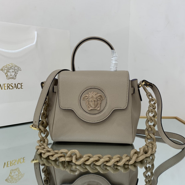 VERSACE LA MEDUSA SMALL HANDBAG [Versace23] CELINE CHANEL ACCESSORIES LOEWE SHOES LOUIS VUITTON DIRO YSL OTHER BRAND HANDBAGS BALENCIAGA BOTTEGA VENETA GOYARD HERMES BURBERRY VALENTINO GUCCI FENDI MIUMIU CHLOE PRADA BVLGARI SUITCASE NEW ARRIVAL 