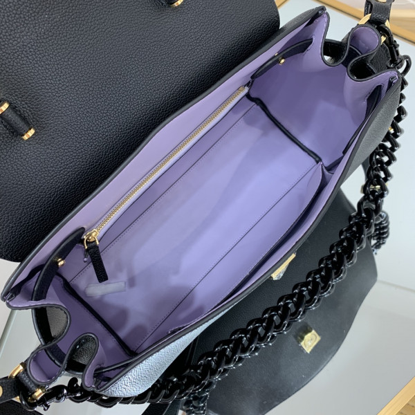VERSACE LA MEDUSA LARGE HANDBAG [Versace12] CELINE CHANEL ACCESSORIES LOEWE SHOES LOUIS VUITTON DIRO YSL OTHER BRAND HANDBAGS BALENCIAGA BOTTEGA VENETA GOYARD HERMES BURBERRY VALENTINO GUCCI FENDI MIUMIU CHLOE PRADA BVLGARI SUITCASE NEW ARRIVAL 