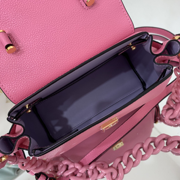 VERSACE LA MEDUSA SMALL HANDBAG [Versace8] CELINE CHANEL ACCESSORIES LOEWE SHOES LOUIS VUITTON DIRO YSL OTHER BRAND HANDBAGS BALENCIAGA BOTTEGA VENETA GOYARD HERMES BURBERRY VALENTINO GUCCI FENDI MIUMIU CHLOE PRADA BVLGARI SUITCASE NEW ARRIVAL 