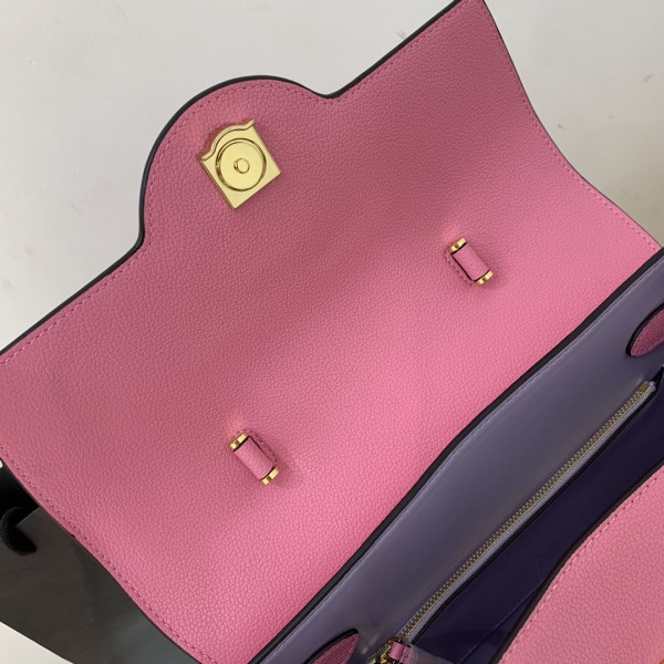 VERSACE LA MEDUSA LARGE HANDBAG [Versace6] CELINE CHANEL ACCESSORIES LOEWE SHOES LOUIS VUITTON DIRO YSL OTHER BRAND HANDBAGS BALENCIAGA BOTTEGA VENETA GOYARD HERMES BURBERRY VALENTINO GUCCI FENDI MIUMIU CHLOE PRADA BVLGARI SUITCASE NEW ARRIVAL 