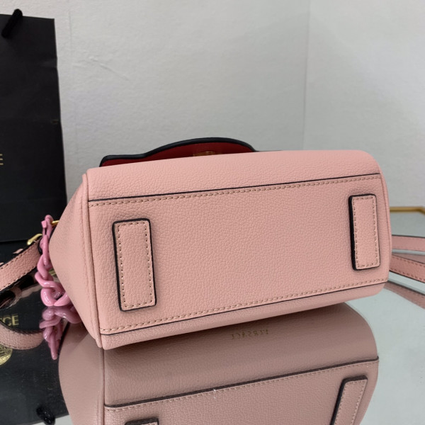 VERSACE LA MEDUSA SMALL HANDBAG [Versace5] CELINE CHANEL ACCESSORIES LOEWE SHOES LOUIS VUITTON DIRO YSL OTHER BRAND HANDBAGS BALENCIAGA BOTTEGA VENETA GOYARD HERMES BURBERRY VALENTINO GUCCI FENDI MIUMIU CHLOE PRADA BVLGARI SUITCASE NEW ARRIVAL 
