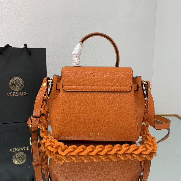 VERSACE LA MEDUSA SMALL HANDBAG [Versace3] CELINE CHANEL ACCESSORIES LOEWE SHOES LOUIS VUITTON DIRO YSL OTHER BRAND HANDBAGS BALENCIAGA BOTTEGA VENETA GOYARD HERMES BURBERRY VALENTINO GUCCI FENDI MIUMIU CHLOE PRADA BVLGARI SUITCASE NEW ARRIVAL 
