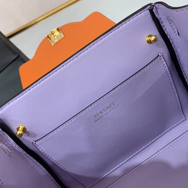 VERSACE LA MEDUSA SMALL HANDBAG [Versace3] CELINE CHANEL ACCESSORIES LOEWE SHOES LOUIS VUITTON DIRO YSL OTHER BRAND HANDBAGS BALENCIAGA BOTTEGA VENETA GOYARD HERMES BURBERRY VALENTINO GUCCI FENDI MIUMIU CHLOE PRADA BVLGARI SUITCASE NEW ARRIVAL 