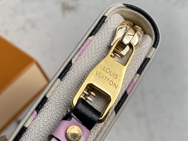 LOUIS VUITTON ZIPPY WALLET [Louis1033] CELINE CHANEL ACCESSORIES LOEWE SHOES LOUIS VUITTON DIRO YSL OTHER BRAND HANDBAGS BALENCIAGA BOTTEGA VENETA GOYARD HERMES BURBERRY VALENTINO GUCCI FENDI MIUMIU CHLOE PRADA BVLGARI SUITCASE NEW ARRIVAL 