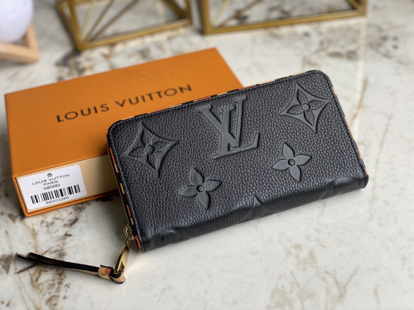 LOUIS VUITTON ZIPPY WALLET [M80680] CELINE CHANEL ACCESSORIES LOEWE SHOES LOUIS VUITTON DIRO YSL OTHER BRAND HANDBAGS BALENCIAGA BOTTEGA VENETA GOYARD HERMES BURBERRY VALENTINO GUCCI FENDI MIUMIU CHLOE PRADA BVLGARI SUITCASE NEW ARRIVAL 