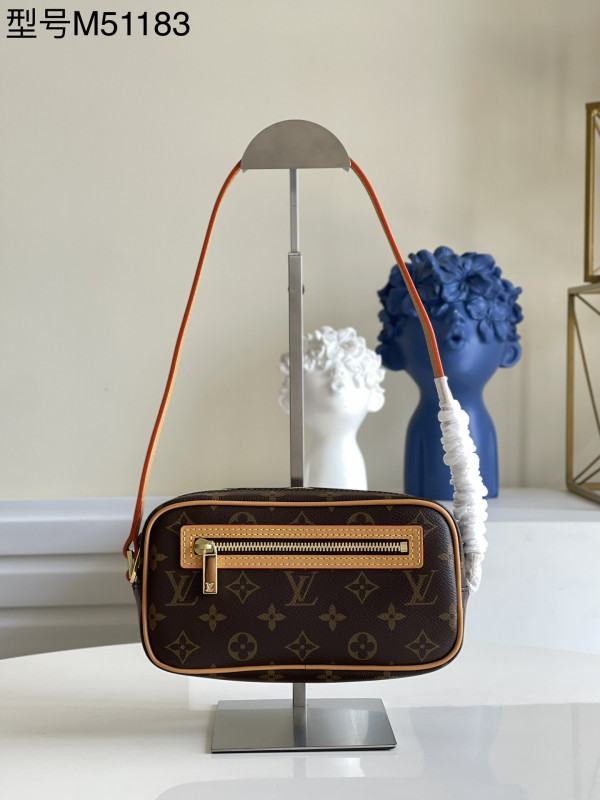 LOUIS VUITTON CITE [Louis1029] CELINE CHANEL ACCESSORIES LOEWE SHOES LOUIS VUITTON DIRO YSL OTHER BRAND HANDBAGS BALENCIAGA BOTTEGA VENETA GOYARD HERMES BURBERRY VALENTINO GUCCI FENDI MIUMIU CHLOE PRADA BVLGARI SUITCASE NEW ARRIVAL 