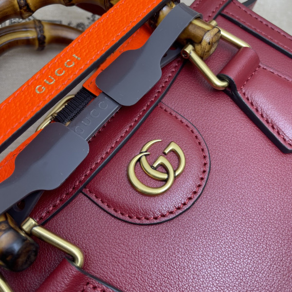 (image for) Gucci Diana mini tote bag