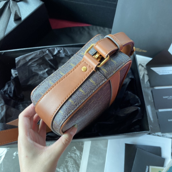YSL LE MONOGRAMME CAMERA BAG [YSL389] CELINE CHANEL ACCESSORIES LOEWE SHOES LOUIS VUITTON DIRO YSL OTHER BRAND HANDBAGS BALENCIAGA BOTTEGA VENETA GOYARD HERMES BURBERRY VALENTINO GUCCI FENDI MIUMIU CHLOE PRADA BVLGARI SUITCASE NEW ARRIVAL 