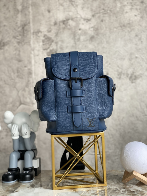 LOUIS VUITTON CHRISTOPHER XS [M58494] CELINE CHANEL ACCESSORIES LOEWE SHOES LOUIS VUITTON DIRO YSL OTHER BRAND HANDBAGS BALENCIAGA BOTTEGA VENETA GOYARD HERMES BURBERRY VALENTINO GUCCI FENDI MIUMIU CHLOE PRADA BVLGARI SUITCASE NEW ARRIVAL 