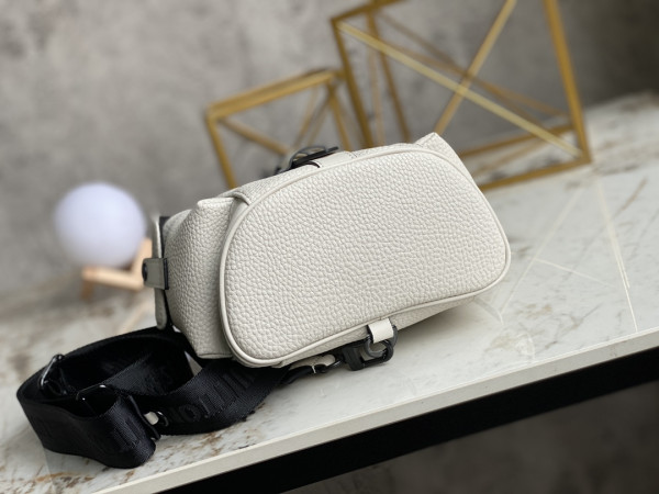 LOUIS VUITTON CHRISTOPHER XS [M58493] CELINE CHANEL ACCESSORIES LOEWE SHOES LOUIS VUITTON DIRO YSL OTHER BRAND HANDBAGS BALENCIAGA BOTTEGA VENETA GOYARD HERMES BURBERRY VALENTINO GUCCI FENDI MIUMIU CHLOE PRADA BVLGARI SUITCASE NEW ARRIVAL 