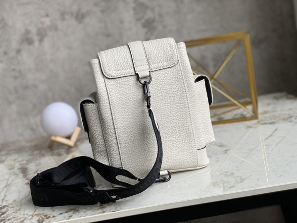 LOUIS VUITTON CHRISTOPHER XS [M58493] CELINE CHANEL ACCESSORIES LOEWE SHOES LOUIS VUITTON DIRO YSL OTHER BRAND HANDBAGS BALENCIAGA BOTTEGA VENETA GOYARD HERMES BURBERRY VALENTINO GUCCI FENDI MIUMIU CHLOE PRADA BVLGARI SUITCASE NEW ARRIVAL 