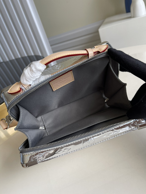 LOUIS VUITTON HANDLE TRUNK (image for) LOUIS VUITTON HANDLE TRUNK