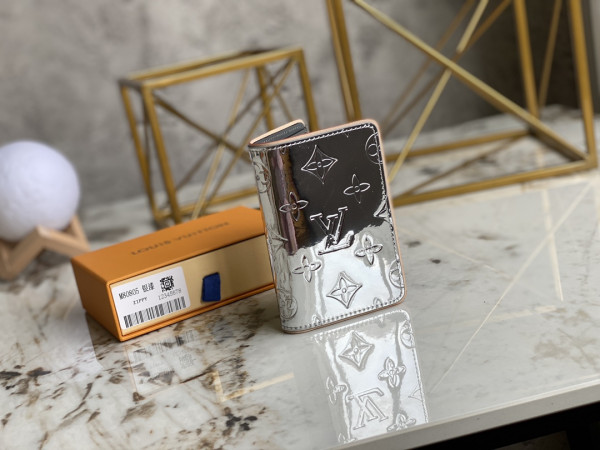 (image for) LOUIS VUITTON SLENDER POCKET ORGANIZER