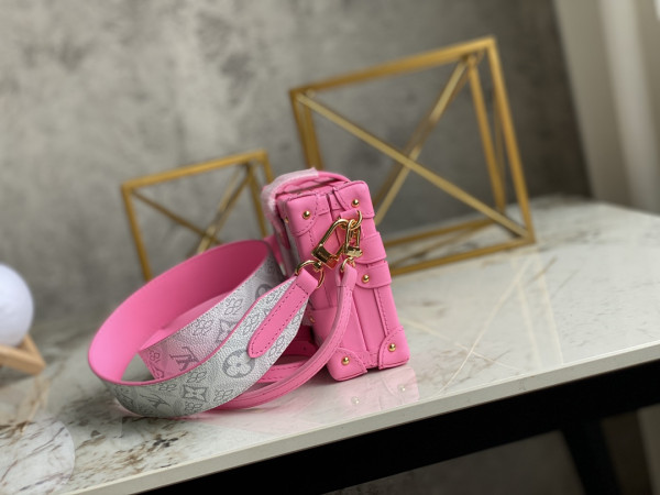 LOUIS VUITTON PETITE MALLE (image for) LOUIS VUITTON PETITE MALLE