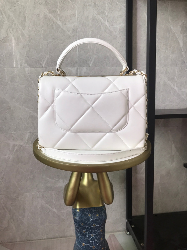 (image for) CL FLAP BAG WITH TOP HANDLE