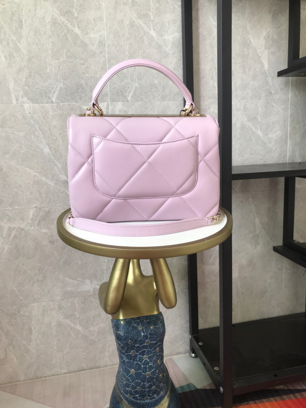 (image for) CL FLAP BAG WITH TOP HANDLE