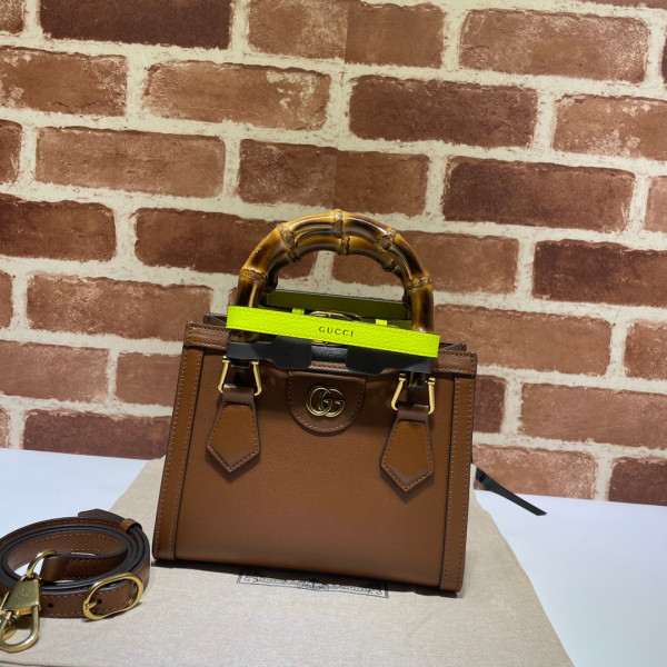 (image for) Gucci Diana mini tote bag