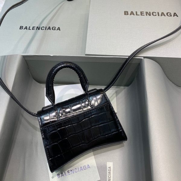 (image for) BALENCIAGA HOURGLASS