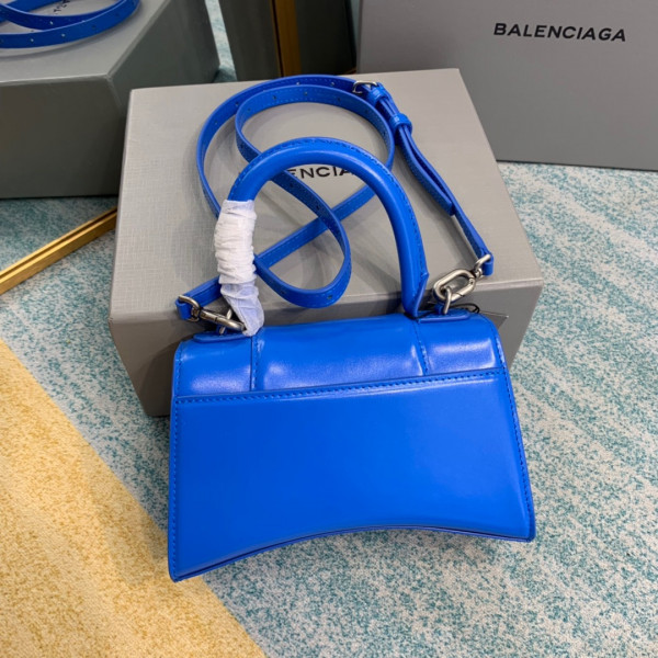 (image for) BALENCIAGA HOURGLASS