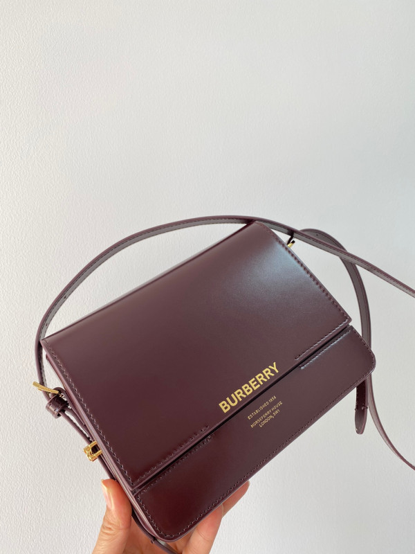 (image for) BURBERRY Small Leather Grace Bag
