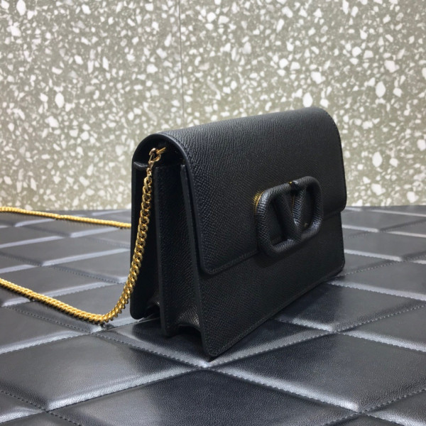 VALENTINO VSLING WALLET WITH CHAIN (image for) VALENTINO VSLING WALLET WITH CHAIN