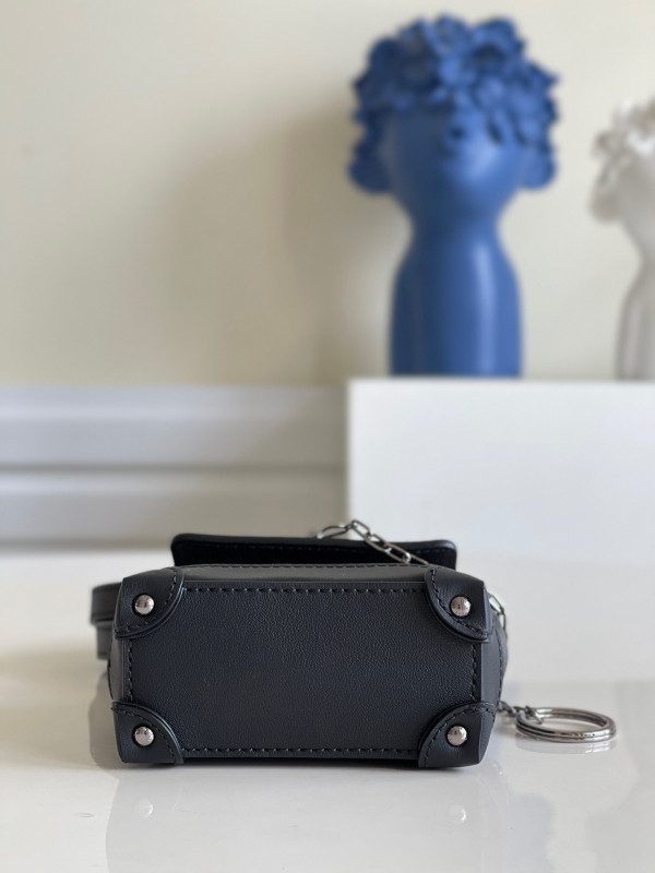 (image for) LOUIS VUITTON MINI STEAMER POUCH
