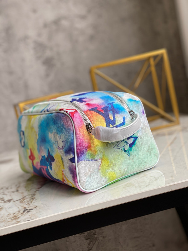 (image for) LOUIS VUITTON TOILET DOPP POUCH