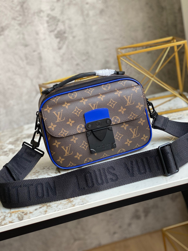 (image for) LOUIS VUITTON S LOCK MESSENGER