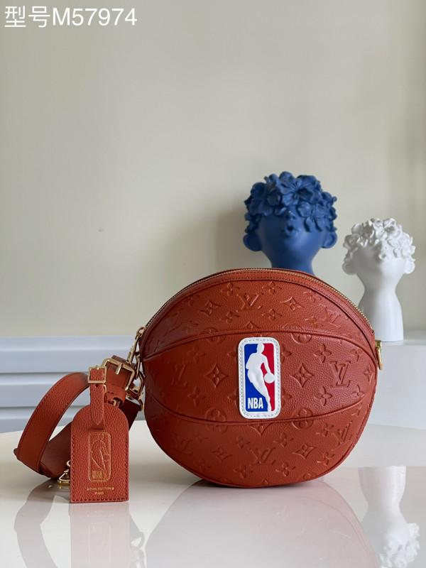 (image for) LOUIS VUITTON LVXNBA BALL IN BASKET