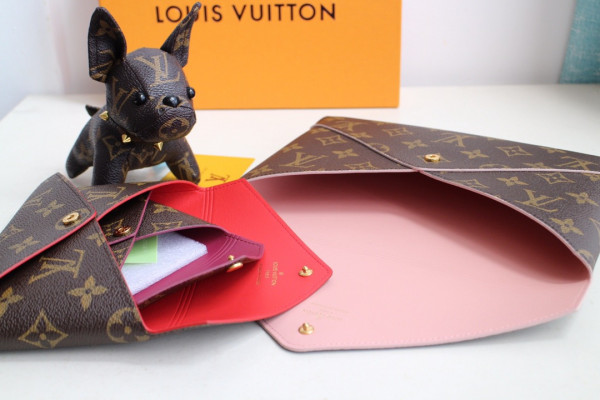 LOUIS VUITTON KIRIGAMI POCHETTE [M62034] CELINE CHANEL ACCESSORIES LOEWE SHOES LOUIS VUITTON DIRO YSL OTHER BRAND HANDBAGS BALENCIAGA BOTTEGA VENETA GOYARD HERMES BURBERRY VALENTINO GUCCI FENDI MIUMIU CHLOE PRADA BVLGARI SUITCASE NEW ARRIVAL 