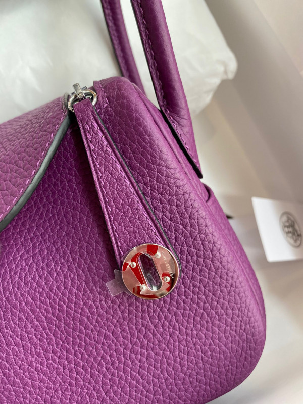 HERMES LINDY MINI HANDMADE [Hermes208] CELINE CHANEL ACCESSORIES LOEWE SHOES LOUIS VUITTON DIRO YSL OTHER BRAND HANDBAGS BALENCIAGA BOTTEGA VENETA GOYARD HERMES BURBERRY VALENTINO GUCCI FENDI MIUMIU CHLOE PRADA BVLGARI SUITCASE NEW ARRIVAL 