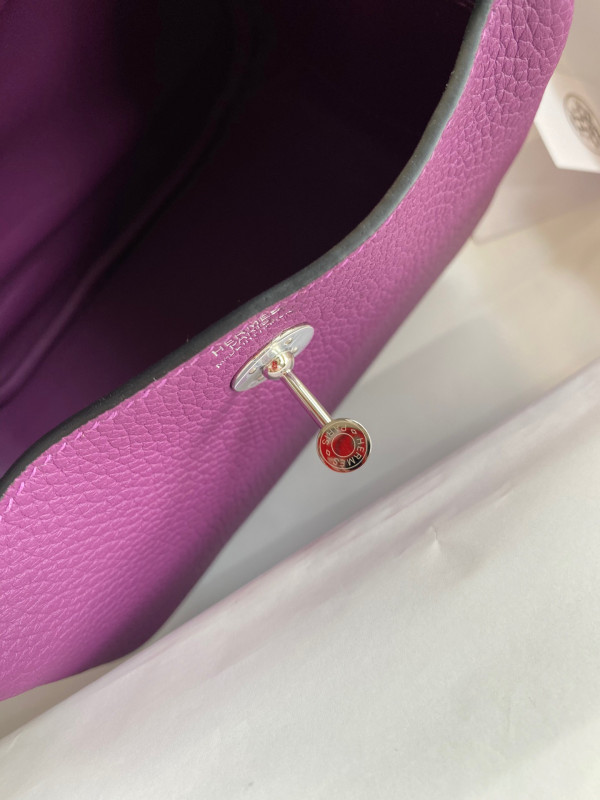 HERMES LINDY MINI HANDMADE [Hermes208] CELINE CHANEL ACCESSORIES LOEWE SHOES LOUIS VUITTON DIRO YSL OTHER BRAND HANDBAGS BALENCIAGA BOTTEGA VENETA GOYARD HERMES BURBERRY VALENTINO GUCCI FENDI MIUMIU CHLOE PRADA BVLGARI SUITCASE NEW ARRIVAL 
