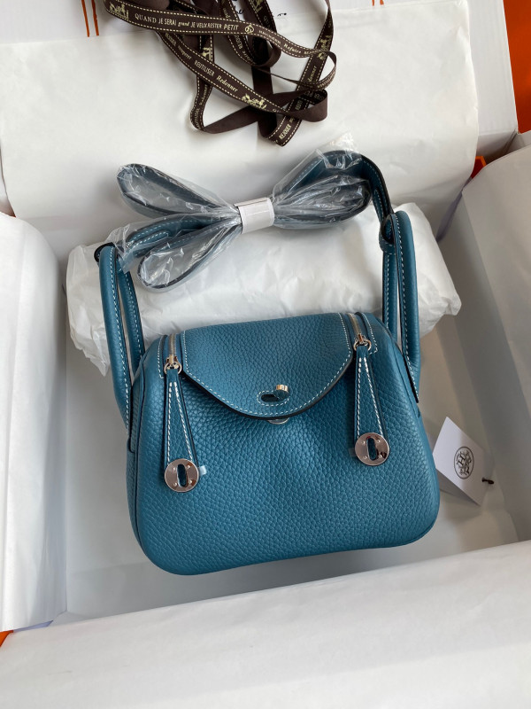 HERMES LINDY MINI HANDMADE [Hermes205] CELINE CHANEL ACCESSORIES LOEWE SHOES LOUIS VUITTON DIRO YSL OTHER BRAND HANDBAGS BALENCIAGA BOTTEGA VENETA GOYARD HERMES BURBERRY VALENTINO GUCCI FENDI MIUMIU CHLOE PRADA BVLGARI SUITCASE NEW ARRIVAL 