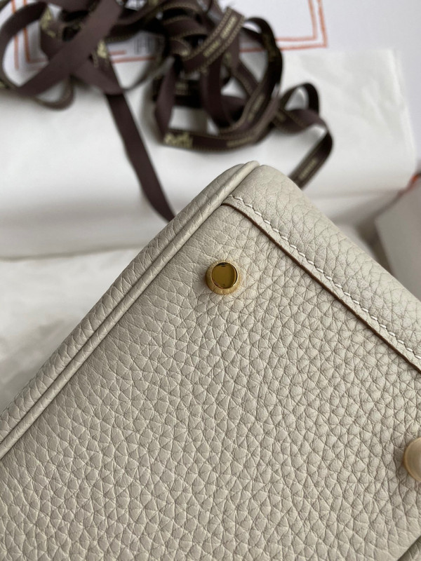 HERMES LINDY MINI HANDMADE [Hermes203] CELINE CHANEL ACCESSORIES LOEWE SHOES LOUIS VUITTON DIRO YSL OTHER BRAND HANDBAGS BALENCIAGA BOTTEGA VENETA GOYARD HERMES BURBERRY VALENTINO GUCCI FENDI MIUMIU CHLOE PRADA BVLGARI SUITCASE NEW ARRIVAL 