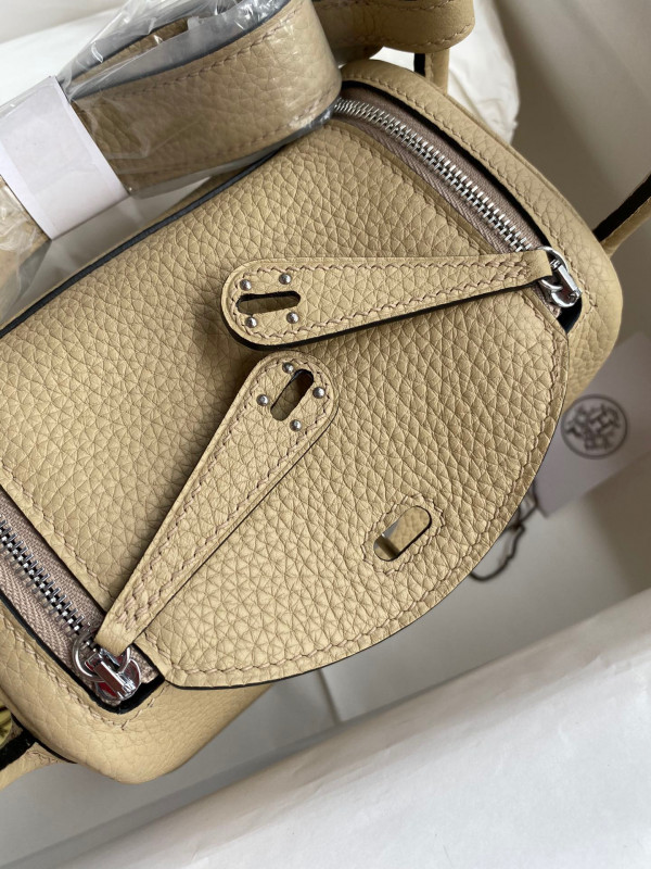 HERMES LINDY MINI HANDMADE [Hermes197] CELINE CHANEL ACCESSORIES LOEWE SHOES LOUIS VUITTON DIRO YSL OTHER BRAND HANDBAGS BALENCIAGA BOTTEGA VENETA GOYARD HERMES BURBERRY VALENTINO GUCCI FENDI MIUMIU CHLOE PRADA BVLGARI SUITCASE NEW ARRIVAL 