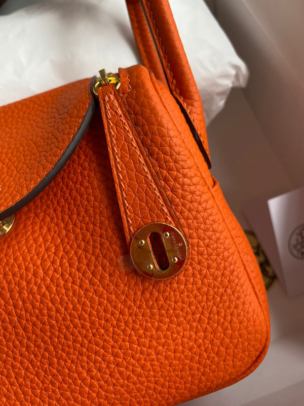 HERMES LINDY MINI HANDMADE [Hermes196] CELINE CHANEL ACCESSORIES LOEWE SHOES LOUIS VUITTON DIRO YSL OTHER BRAND HANDBAGS BALENCIAGA BOTTEGA VENETA GOYARD HERMES BURBERRY VALENTINO GUCCI FENDI MIUMIU CHLOE PRADA BVLGARI SUITCASE NEW ARRIVAL 