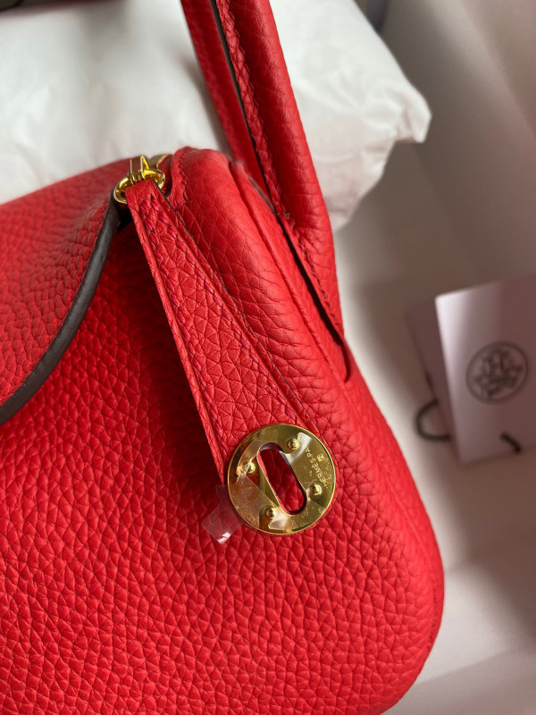 HERMES LINDY MINI HANDMADE [Hermes192] CELINE CHANEL ACCESSORIES LOEWE SHOES LOUIS VUITTON DIRO YSL OTHER BRAND HANDBAGS BALENCIAGA BOTTEGA VENETA GOYARD HERMES BURBERRY VALENTINO GUCCI FENDI MIUMIU CHLOE PRADA BVLGARI SUITCASE NEW ARRIVAL 