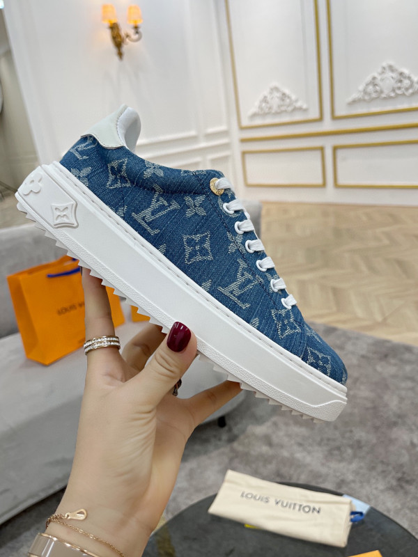 LOUIS VUITTON WOMEN"S TIME OUT SNEAKER [Louis946] CELINE CHANEL ACCESSORIES LOEWE SHOES LOUIS VUITTON DIRO YSL OTHER BRAND HANDBAGS BALENCIAGA BOTTEGA VENETA GOYARD HERMES BURBERRY VALENTINO GUCCI FENDI MIUMIU CHLOE PRADA BVLGARI SUITCASE NEW ARRIVAL 