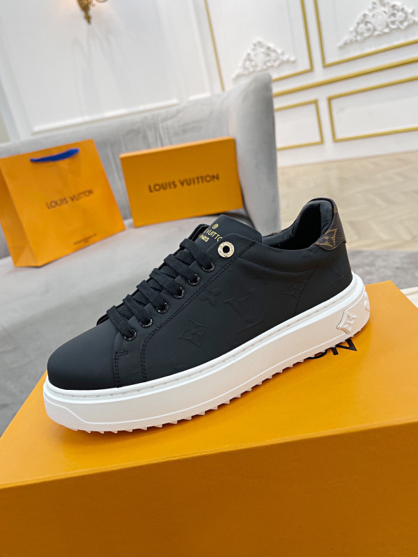 LOUIS VUITTON WOMEN"S TIME OUT SNEAKER [Louis945] CELINE CHANEL ACCESSORIES LOEWE SHOES LOUIS VUITTON DIRO YSL OTHER BRAND HANDBAGS BALENCIAGA BOTTEGA VENETA GOYARD HERMES BURBERRY VALENTINO GUCCI FENDI MIUMIU CHLOE PRADA BVLGARI SUITCASE NEW ARRIVAL 