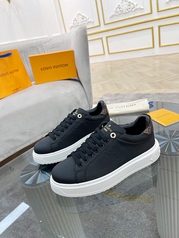 LOUIS VUITTON WOMEN"S TIME OUT SNEAKER [Louis945] CELINE CHANEL ACCESSORIES LOEWE SHOES LOUIS VUITTON DIRO YSL OTHER BRAND HANDBAGS BALENCIAGA BOTTEGA VENETA GOYARD HERMES BURBERRY VALENTINO GUCCI FENDI MIUMIU CHLOE PRADA BVLGARI SUITCASE NEW ARRIVAL 