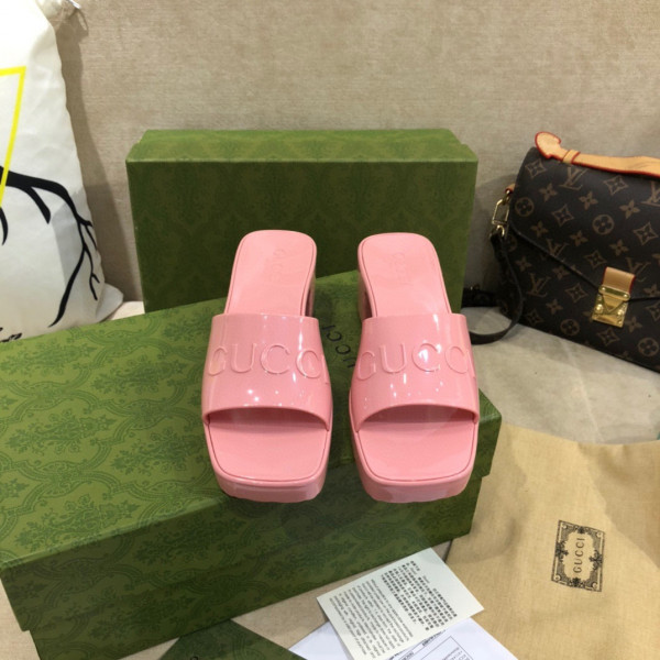 GUCCI Women's rubber slide sandal [624730-3] CELINE CHANEL ACCESSORIES LOEWE SHOES LOUIS VUITTON DIRO YSL OTHER BRAND HANDBAGS BALENCIAGA BOTTEGA VENETA GOYARD HERMES BURBERRY VALENTINO GUCCI FENDI MIUMIU CHLOE PRADA BVLGARI SUITCASE NEW ARRIVAL 
