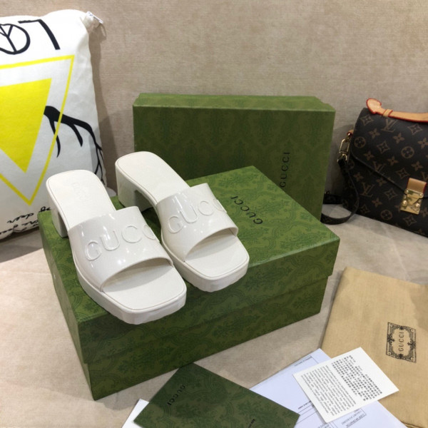 GUCCI Women's rubber slide sandal [624730-1] CELINE CHANEL ACCESSORIES LOEWE SHOES LOUIS VUITTON DIRO YSL OTHER BRAND HANDBAGS BALENCIAGA BOTTEGA VENETA GOYARD HERMES BURBERRY VALENTINO GUCCI FENDI MIUMIU CHLOE PRADA BVLGARI SUITCASE NEW ARRIVAL 
