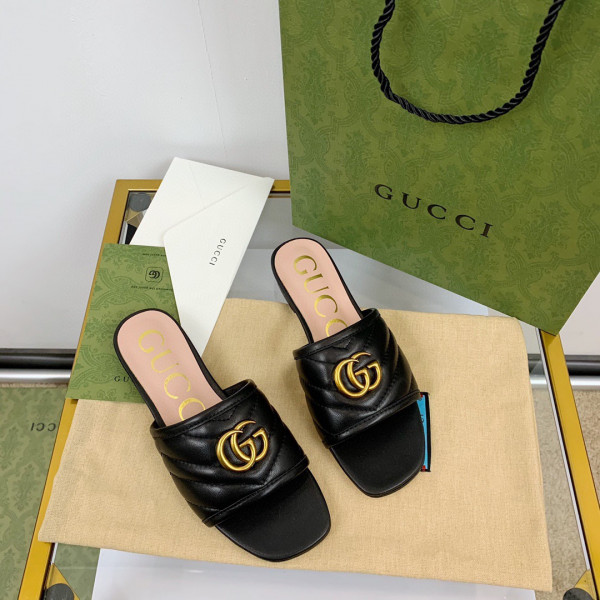 GUCCI Women's slide with Double G [646169-3] CELINE CHANEL ACCESSORIES LOEWE SHOES LOUIS VUITTON DIRO YSL OTHER BRAND HANDBAGS BALENCIAGA BOTTEGA VENETA GOYARD HERMES BURBERRY VALENTINO GUCCI FENDI MIUMIU CHLOE PRADA BVLGARI SUITCASE NEW ARRIVAL 