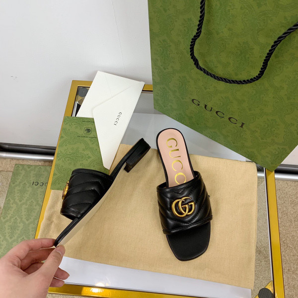 GUCCI Women's slide with Double G [646169-3] CELINE CHANEL ACCESSORIES LOEWE SHOES LOUIS VUITTON DIRO YSL OTHER BRAND HANDBAGS BALENCIAGA BOTTEGA VENETA GOYARD HERMES BURBERRY VALENTINO GUCCI FENDI MIUMIU CHLOE PRADA BVLGARI SUITCASE NEW ARRIVAL 