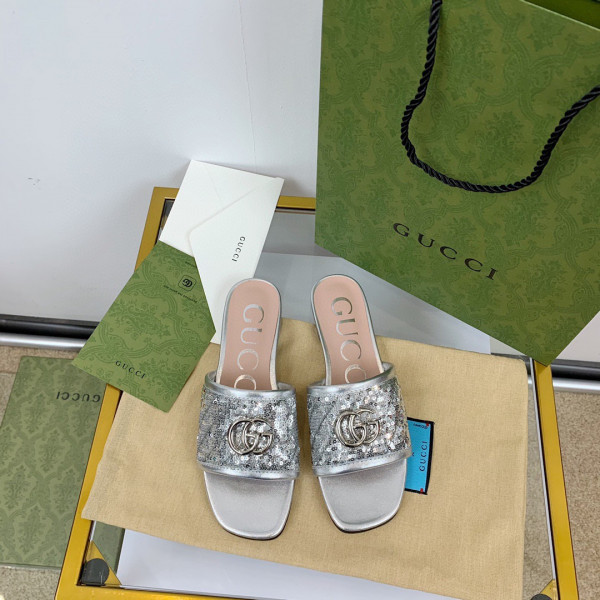 GUCCI Women's slide with Double G [646169-2] CELINE CHANEL ACCESSORIES LOEWE SHOES LOUIS VUITTON DIRO YSL OTHER BRAND HANDBAGS BALENCIAGA BOTTEGA VENETA GOYARD HERMES BURBERRY VALENTINO GUCCI FENDI MIUMIU CHLOE PRADA BVLGARI SUITCASE NEW ARRIVAL 