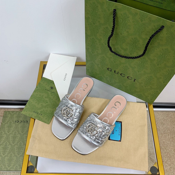 GUCCI Women's slide with Double G [646169-2] CELINE CHANEL ACCESSORIES LOEWE SHOES LOUIS VUITTON DIRO YSL OTHER BRAND HANDBAGS BALENCIAGA BOTTEGA VENETA GOYARD HERMES BURBERRY VALENTINO GUCCI FENDI MIUMIU CHLOE PRADA BVLGARI SUITCASE NEW ARRIVAL 