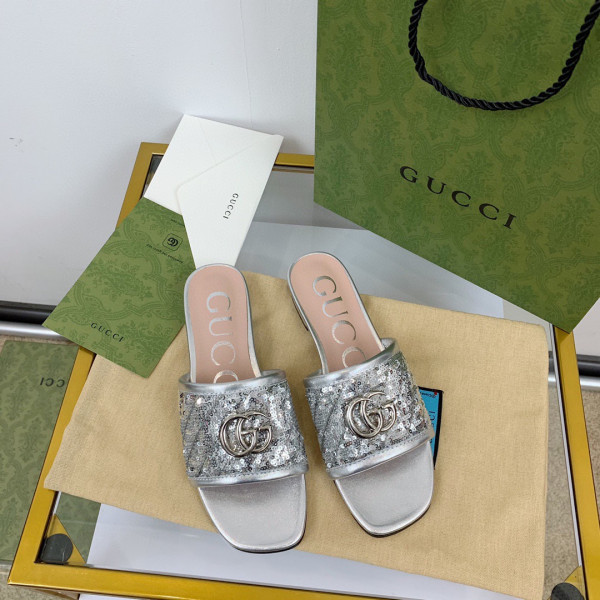 GUCCI Women's slide with Double G [646169-2] CELINE CHANEL ACCESSORIES LOEWE SHOES LOUIS VUITTON DIRO YSL OTHER BRAND HANDBAGS BALENCIAGA BOTTEGA VENETA GOYARD HERMES BURBERRY VALENTINO GUCCI FENDI MIUMIU CHLOE PRADA BVLGARI SUITCASE NEW ARRIVAL 