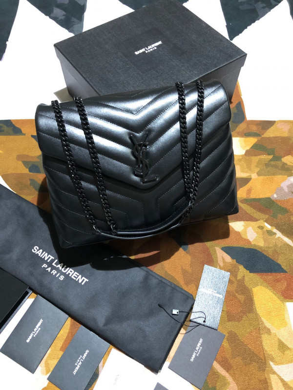 YSL LOULOU MEDIUM [YSL343] CELINE CHANEL ACCESSORIES LOEWE SHOES LOUIS VUITTON DIRO YSL OTHER BRAND HANDBAGS BALENCIAGA BOTTEGA VENETA GOYARD HERMES BURBERRY VALENTINO GUCCI FENDI MIUMIU CHLOE PRADA BVLGARI SUITCASE NEW ARRIVAL 