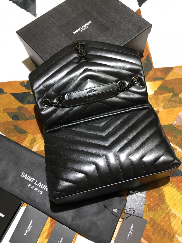 YSL LOULOU MEDIUM [YSL343] CELINE CHANEL ACCESSORIES LOEWE SHOES LOUIS VUITTON DIRO YSL OTHER BRAND HANDBAGS BALENCIAGA BOTTEGA VENETA GOYARD HERMES BURBERRY VALENTINO GUCCI FENDI MIUMIU CHLOE PRADA BVLGARI SUITCASE NEW ARRIVAL 
